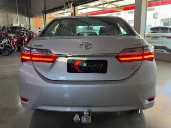 TOYOTA-COROLLA-2.0 XEI 16V FLEX 4P AUTOMÁTICO TOYOTA-COROLLA-2018
