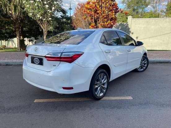 TOYOTA-COROLLA-2019