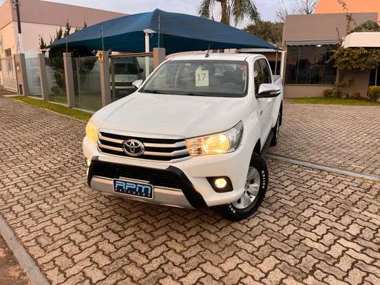 TOYOTA-HILUX-2.8 SR 4X4 CD 16V DIESEL 4P AUTOMÁTICO TOYOTA-HILUX-2017