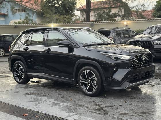 TOYOTA YARIS CROSS 1.5 VVT-I FLEX XRX CVT
