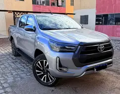 TOYOTA HILUX 2.7 SRV 4X4 CD 16V FLEX 4P AUTOMÁTICO TOYOTA HILUX 2.7 SRV 4X4 CD 16V FLEX 4P AUTOMÁTICO