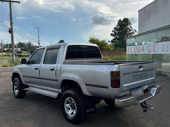 TOYOTA-HILUX-3.0 SRV 4X2 CD 8V DIESEL 4P MANUAL TOYOTA-HILUX-2002