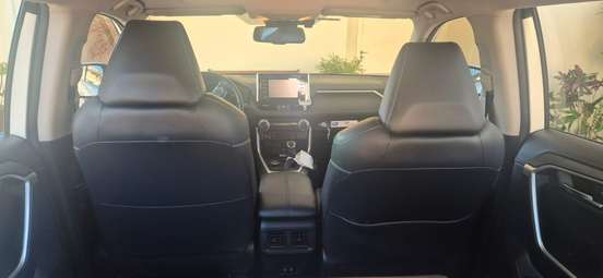 TOYOTA-RAV4-2019