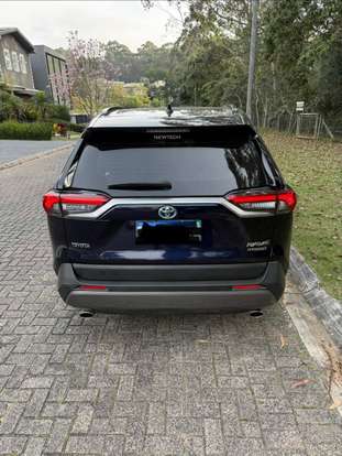 TOYOTA-RAV4-2020
