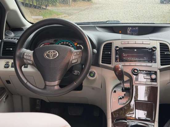 TOYOTA-VENZA-3.5 AWD V6 24V GASOLINA 4P AUTOMÁTICO TOYOTA-VENZA-2010