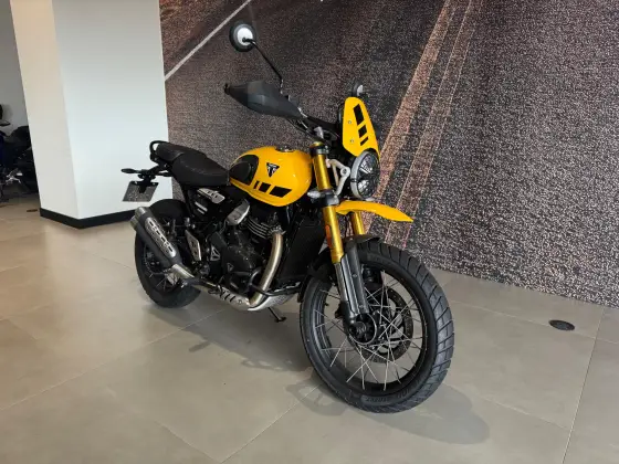 TRIUMPH SCRAMBLER 400 XC TRIUMPH SCRAMBLER 400 XC