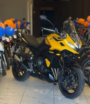 TRIUMPH TIGER 800 SPORT 