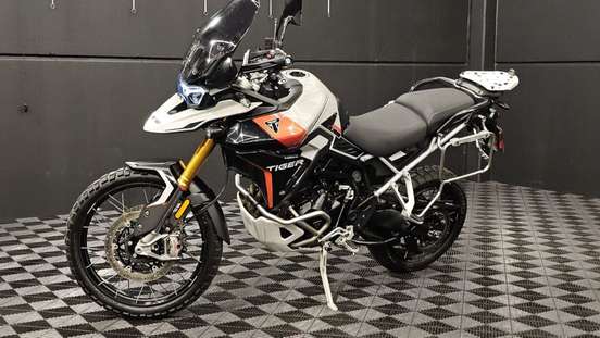 TRIUMPH-TIGER 900 RALLY PRO-2024