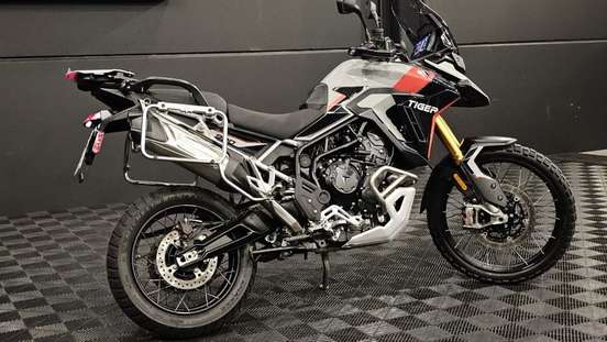 TRIUMPH-TIGER 900 RALLY PRO-2024