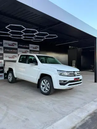 VOLKSWAGEN AMAROK 3.0 V6 TDI DIESEL HIGHLINE CD 4MOTION AUTOMÁTICO