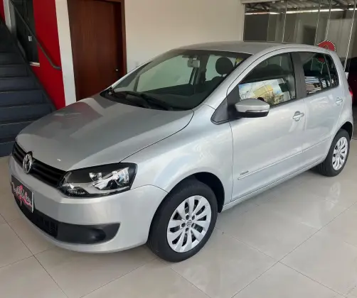 VOLKSWAGEN FOX 1.0 MI 8V FLEX 4P MANUAL VOLKSWAGEN FOX 1.0 MI 8V FLEX 4P MANUAL