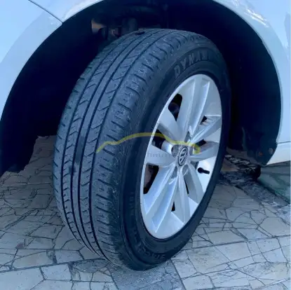 VOLKSWAGEN-FOX-2019