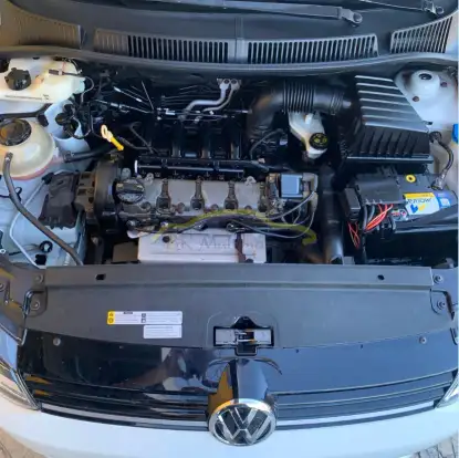 VOLKSWAGEN-FOX-2019