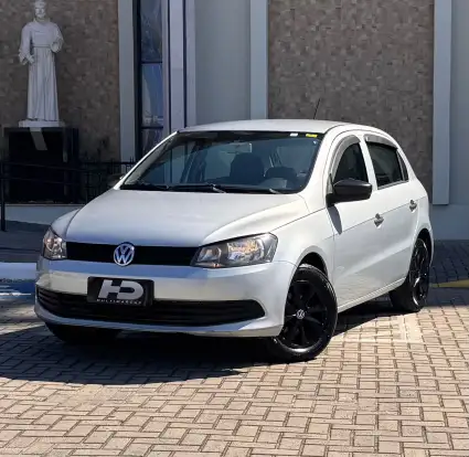 VOLKSWAGEN-GOL-2015