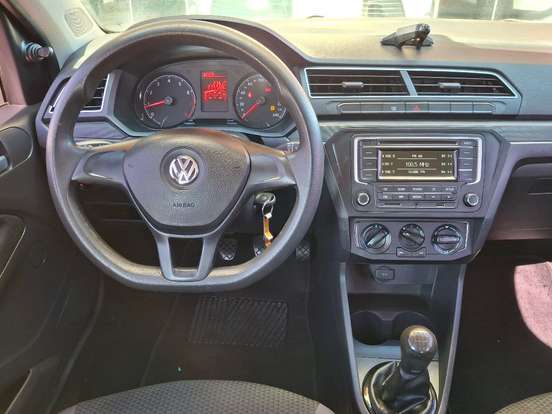 VOLKSWAGEN-GOL-2018
