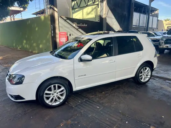 VOLKSWAGEN GOLF 1.6 MI SPORTLINE LIMITED EDITION 8V FLEX 4P MANUAL VOLKSWAGEN GOLF 1.6 MI SPORTLINE LIMITED EDITION 8V FLEX 4P MANUAL