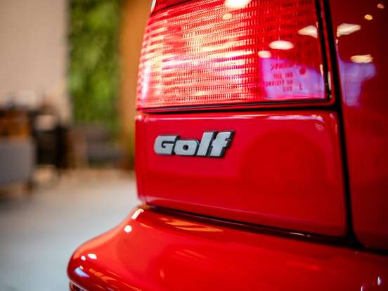 VOLKSWAGEN-GOLF-2.0 MI GLX 8V GASOLINA 4P MANUAL VOLKSWAGEN-GOLF-1995