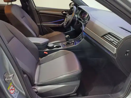 VOLKSWAGEN-JETTA-1.4 250 TSI TOTAL FLEX R-LINE TIPTRONIC VOLKSWAGEN-JETTA-2019