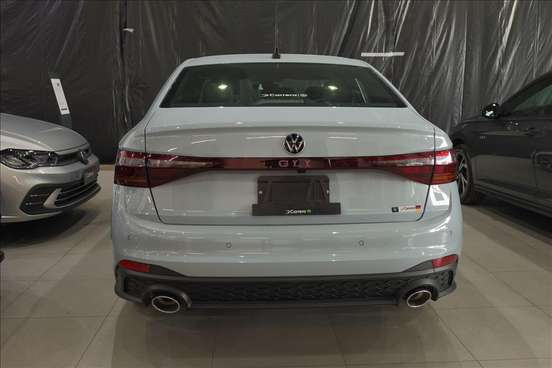 VOLKSWAGEN-JETTA-2026