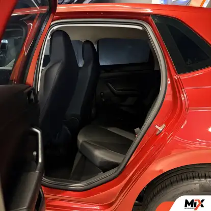 VOLKSWAGEN-POLO-2023