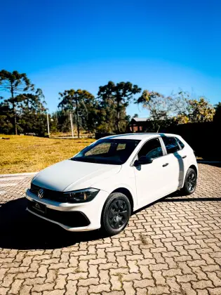 VOLKSWAGEN POLO 1.0 MPI TRACK MANUAL VOLKSWAGEN POLO 1.0 MPI TRACK MANUAL