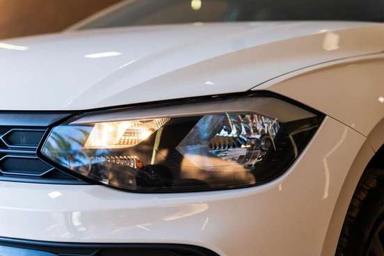 VOLKSWAGEN-POLO-2025