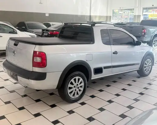 VOLKSWAGEN-SAVEIRO-2011