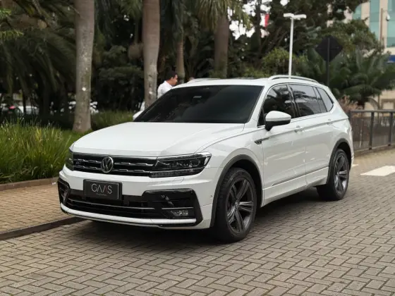 VOLKSWAGEN TIGUAN 2.0 350 TSI GASOLINA ALLSPACE R-LINE 4MOTION DSG VOLKSWAGEN TIGUAN 2.0 350 TSI GASOLINA ALLSPACE R-LINE 4MOTION DSG