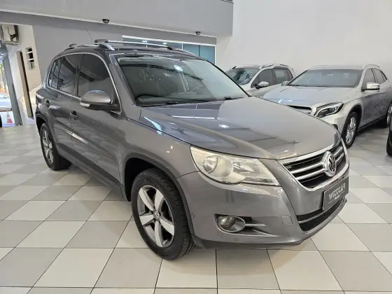 VOLKSWAGEN TIGUAN 2.0 TSI 16V TURBO GASOLINA 4P TIPTRONIC VOLKSWAGEN TIGUAN 2.0 TSI 16V TURBO GASOLINA 4P TIPTRONIC