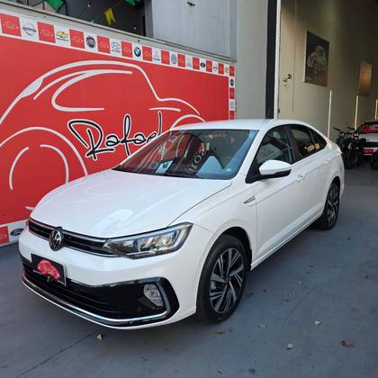 VOLKSWAGEN VIRTUS 1.0 200 TSI HIGHLINE AUTOMÁTICO