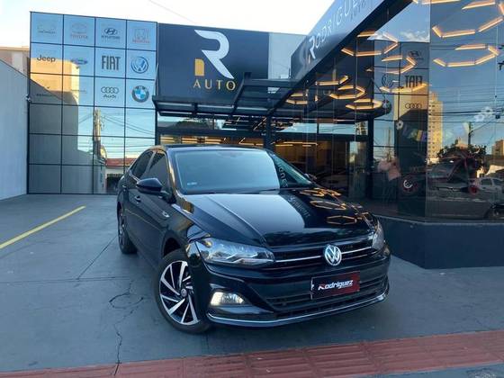 VOLKSWAGEN VIRTUS 1.0 200 TSI HIGHLINE AUTOMÁTICO