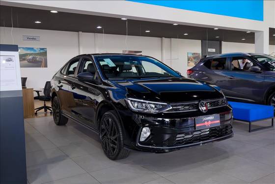 VOLKSWAGEN VIRTUS 1.0 200 TSI HIGHLINE AUTOMÁTICO