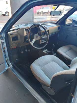 VOLKSWAGEN-GOL-1994