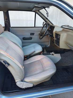 VOLKSWAGEN-GOL-1994