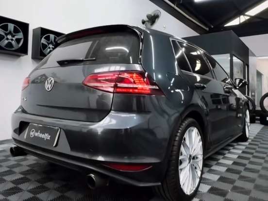 VOLKSWAGEN-GOLF-2.0 TSI GTI 16V TURBO GASOLINA 4P AUTOMÁTICO VOLKSWAGEN-GOLF-2013