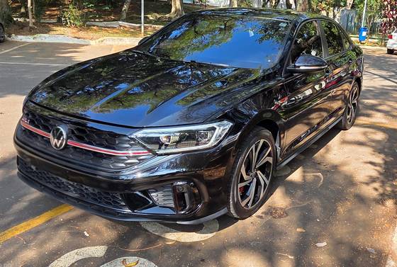 VOLKSWAGEN JETTA 2.0 350 TSI GASOLINA GLI DSG