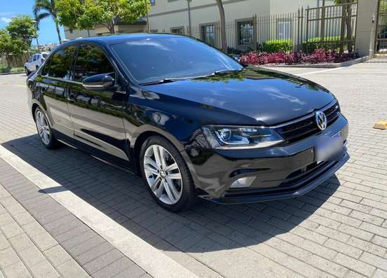 VOLKSWAGEN-JETTA-2017
