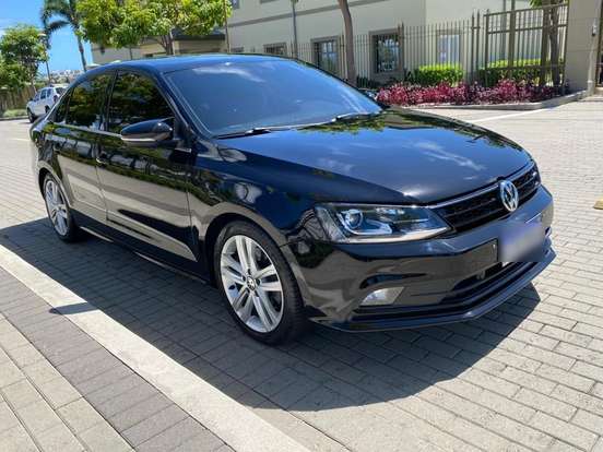 VOLKSWAGEN-JETTA-2.0 TSI HIGHLINE 211CV GASOLINA 4P TIPTRONIC VOLKSWAGEN-JETTA-2017