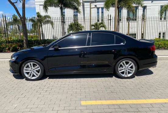 VOLKSWAGEN-JETTA-2017