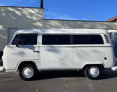 VOLKSWAGEN KOMBI 1.4 MI STD 8V FLEX 4P MANUAL VOLKSWAGEN KOMBI 1.4 MI STD 8V FLEX 4P MANUAL