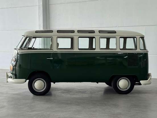 VOLKSWAGEN-KOMBI-1971