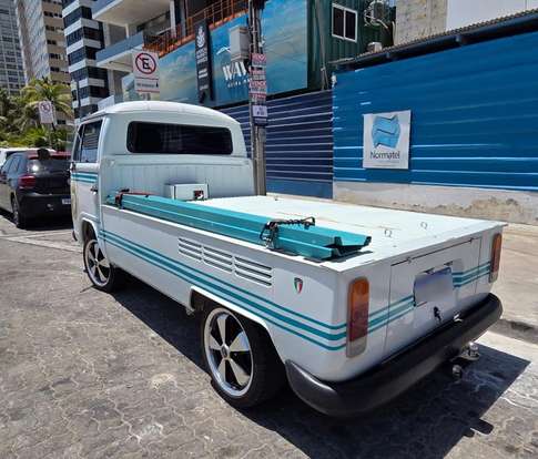 VOLKSWAGEN-KOMBI-1.6 PICK-UP CS 8V GASOLINA 2P MANUAL VOLKSWAGEN-KOMBI-1996