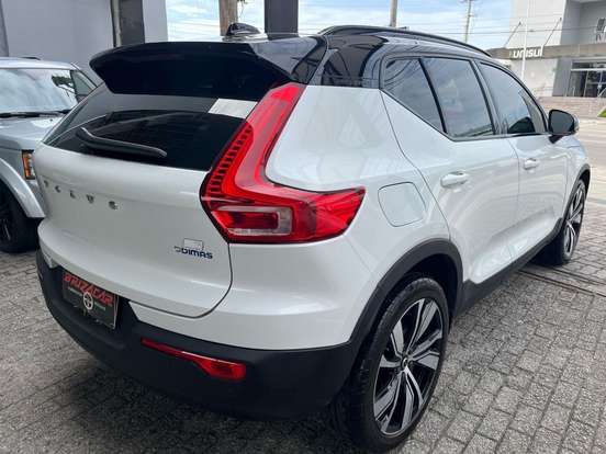 VOLVO-XC40-1.5 T5 RECHARGE R-DESIGN GEARTRONIC VOLVO-XC40-2021