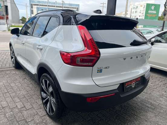 VOLVO-XC40-1.5 T5 RECHARGE R-DESIGN GEARTRONIC VOLVO-XC40-2021