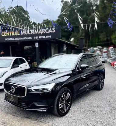 VOLVO-XC60-2020