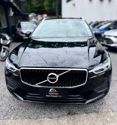 VOLVO-XC60-2020