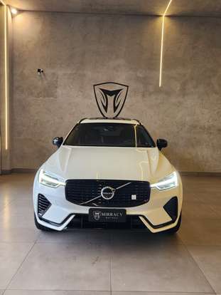VOLVO-XC60-2023