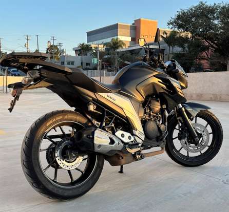 YAMAHA-FZ25 FAZER ABS-2023