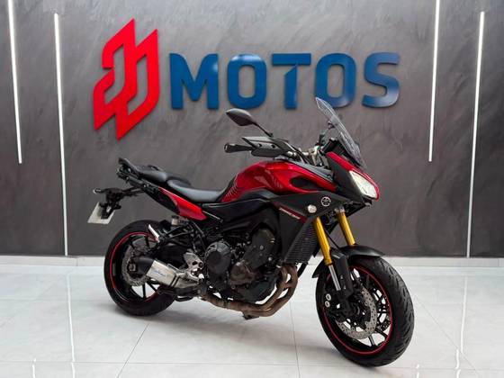 YAMAHA MT-09 