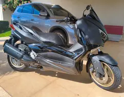 YAMAHA XMAX ABS YAMAHA XMAX ABS